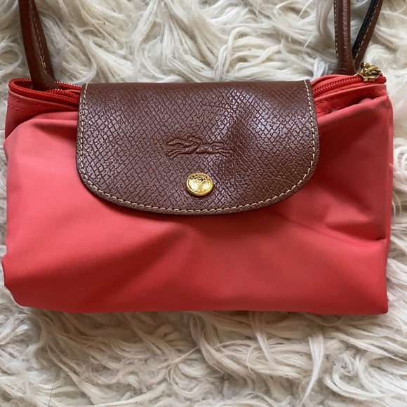 Coral Longchamp Le Pilage Nylon Shoulder Bag - SM - Picture 9 of 9